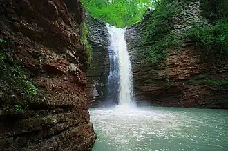 Водопад «Девичья коса»