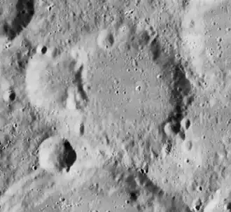 Снимок зонда Lunar Orbiter – IV.