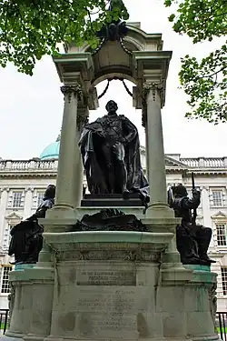 Памятник маркизу Дафферину, вице-королю Индии и генерал-губернатору Канады, Белфаст