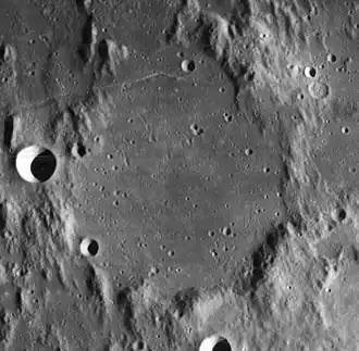 Снимок зонда Lunar Orbiter – IV.