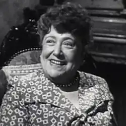 В фильме «Техас, Бруклин и рай» (1948)