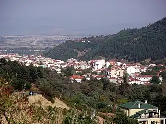 Флорина со стороны горнолыжного центра Писодери