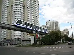 Вид на улицу и монорельс