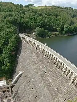 Плотина Сарран