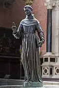 Статуя Святого Антония Падуанского (1593) в базилике Санта-Мария-Глорьоза-дей-Фрари (установлена в 1609 г.), Венеция. Бронза