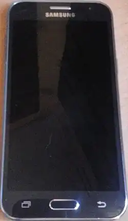 Samsung Galaxy J2 (2016) в черном цвете