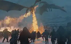 Дейенерис Таргариен и её драконы прибывают за Стену