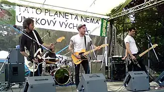 The Gaslight Anthem выступают на ProtestFest 2008 года в Чехии
