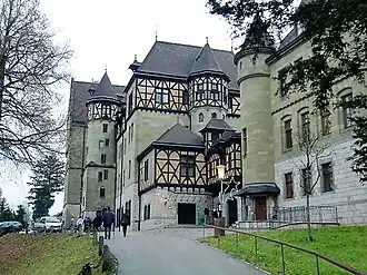 Замковые башни