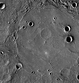 Кратер Гёте, снятый орбитальной станцией MESSENGER