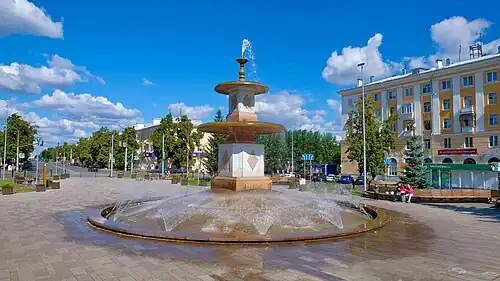 Фонтан на площади Горького