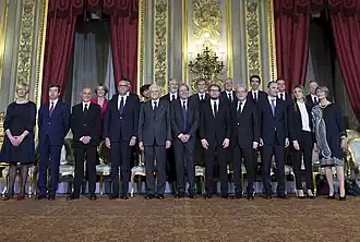 Правительство с президентом Италии Серджо Маттарелла после присяги