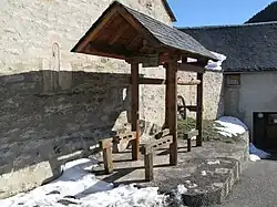 Навес для ковки лошадей