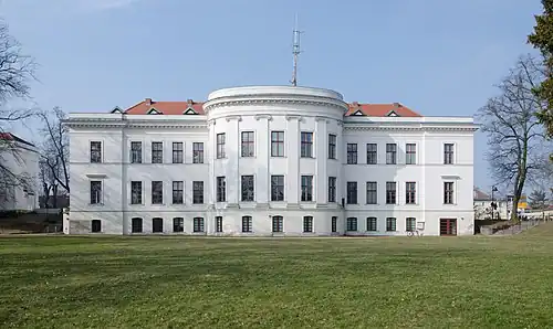 Большой дворец (Großes Palais) в Доберане. 1806–1809