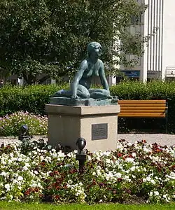 «Лягушка», бронзовая версия.