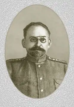 «Ваша будущая задача не только лечить больных детей, но и сделаться друзьями тех семейств, где вы лечите».

«Не каждому дано свершить великое дело, но каждый может и должен принести посильную помощь и облегчить страдания детей».