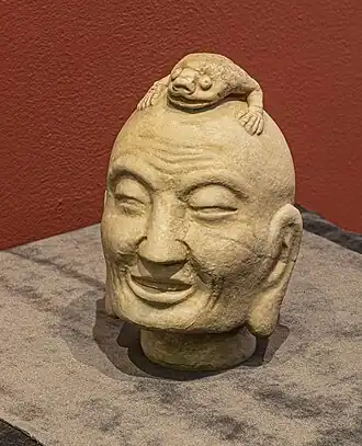 Посмертная маска Го Сяна в музее Востока