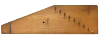 Гусли крыловидные 9-струнные