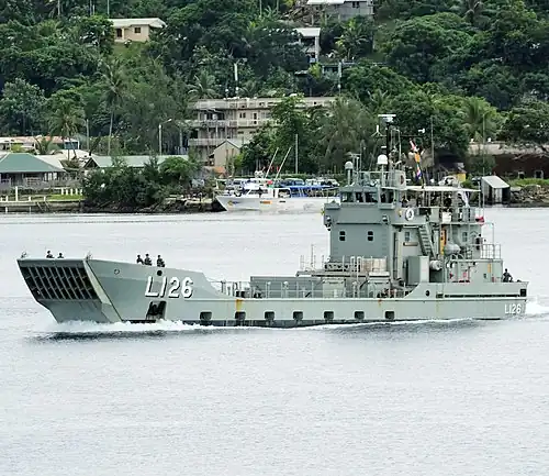 HMAS Balikpapan - головной корабль проекта Balikpapan class LCH, 2011 год