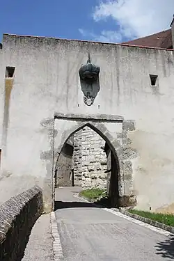 Вход в замок