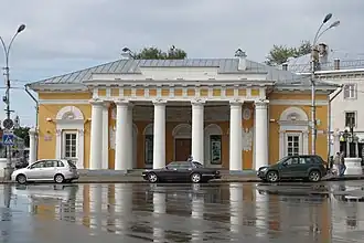 Бывшая гауптвахта на Сусанинской площади