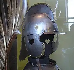 Шишак крылатого гусара с гребнем, полумаской и латунными украшениями