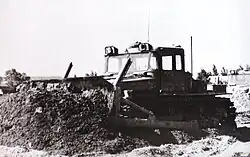 Бульдозер на радиоуправлении