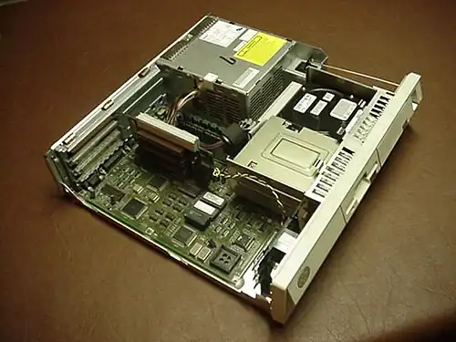 Со снятой крышкой