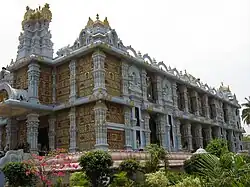 Храм Радхи-Говинды в Тирупати (Андхра-Прадеш, Индия, 2007)