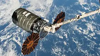 Cygnus NG-10 приближается к МКС