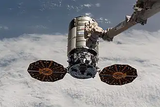 Cygnus NG-14 приближается к МКС