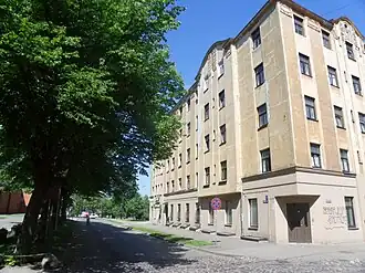 Вид от улицы Хоспиталю