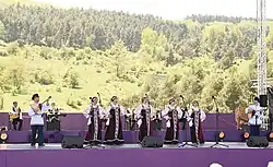 Фольклорный коллектив «Славяночка» исполняет молоканскую частушку «Мой Азербайджан»