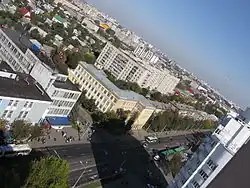 Улица Интернациональная на перекрестке с улицей Моисеенко