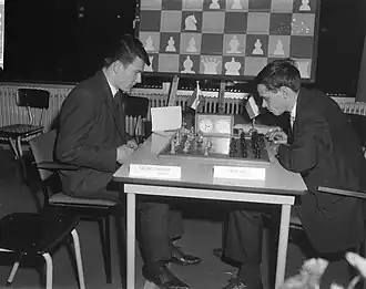 Г. Даннер играет белыми против Х. Абелса (1965)