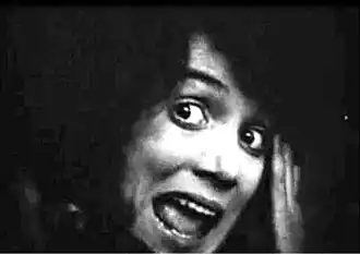 В фильме «Нетерпимость» (1916)