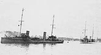 Эскадренные миноносцы «Бурный» и однотипный «Инженер-механик Зверев»