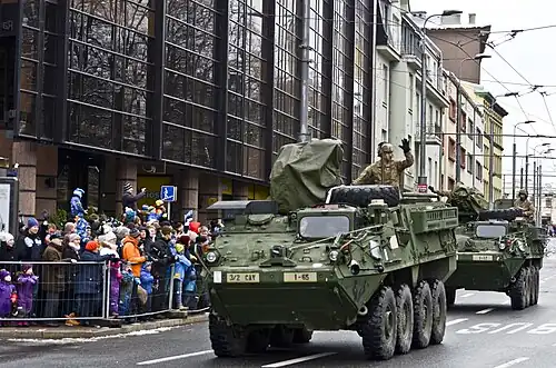 Американская бронетехника на параде в Таллине, 2016 год