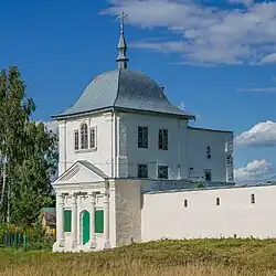 Угловая башня-часовня