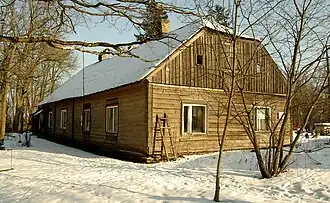 Главное здание мызы Елгимяги (Яльгимяэ) в 2009 году