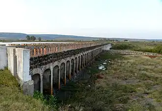 Плотина в Хальпа-де-Кановасе