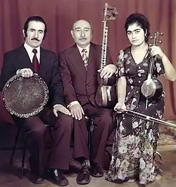 Ансамбль Джанали Акперова. Слева направо: Джанали Акперов, Бахрам Мансуров и Шафига Эйвазова