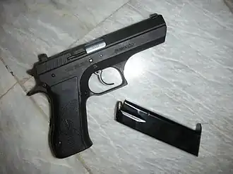 Jericho 941 F со снятым магазином