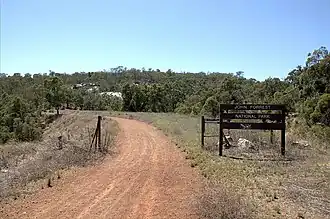 Западный вход в парк Джон-Форрест