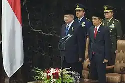 Джокови на церемонии своей инаугурации с уходящим президентом Сусило Бамбангом Юдойоно