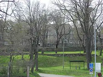 Холм Каколанмяки и здание тюремного замка