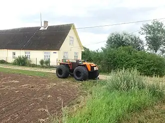 В деревне Люйбнитса