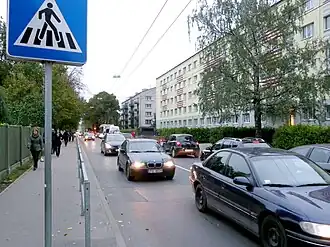 Вид от перекрёстка с улицей Раунас