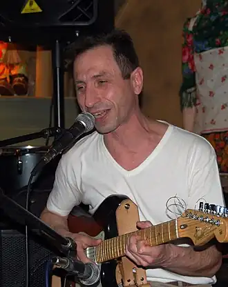 Дмитрий Келешьян. Анплагд. Арт-кафе «Русский чай», Таганрог, 2012