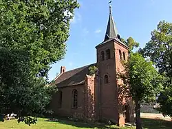 Neuromanische Dorfkirche Briest